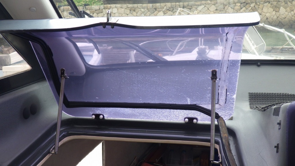 banner_093460-yamaha-uf-27