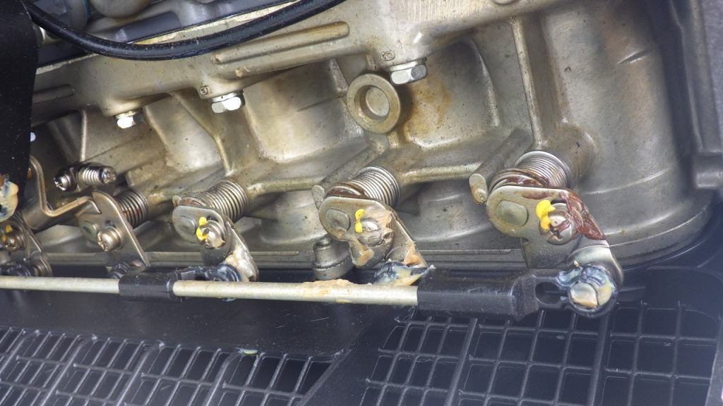 banner_093460-yamaha-uf-27