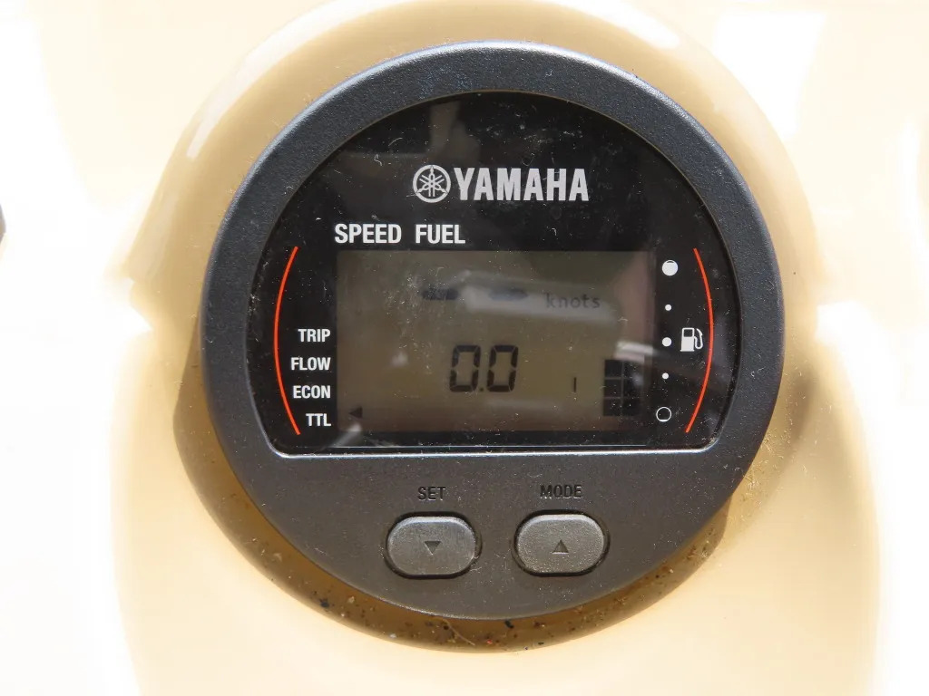 banner_093504-yamaha-yfr-27-fsr
