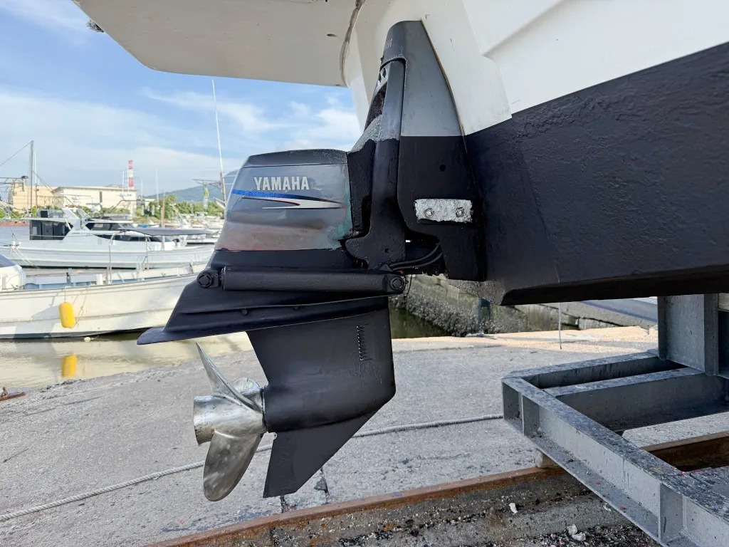 banner_093538-yamaha-uf-33