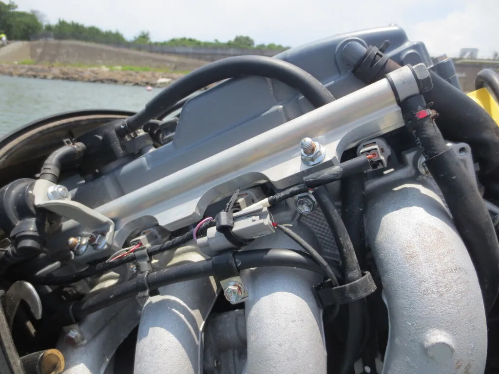 banner_093561-yamaha-w-25