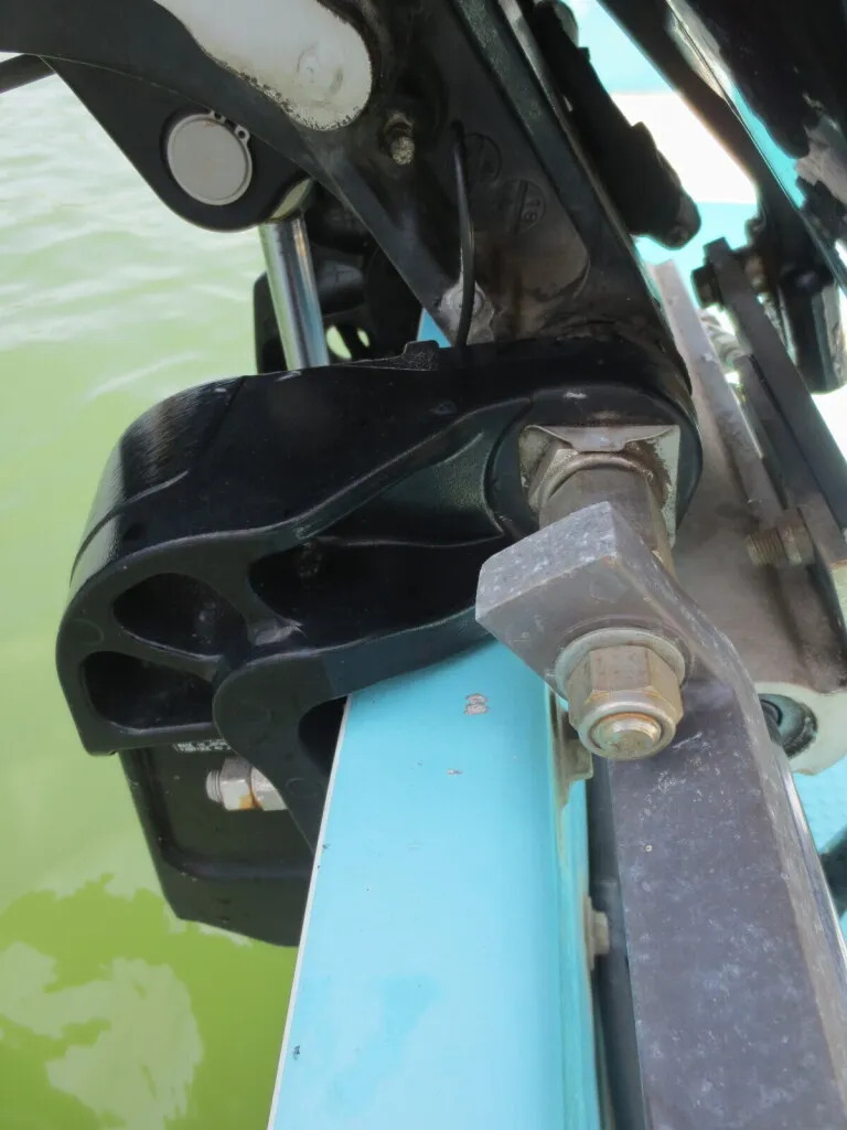 banner_093561-yamaha-w-25