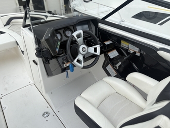 thumb_093615-yamaha-ar240