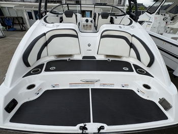 thumb_093615-yamaha-ar240