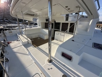 thumb_089556-lagoon-450-catamaran
