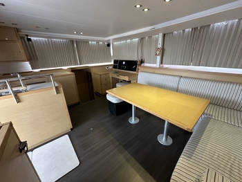 thumb_089556-lagoon-450-catamaran