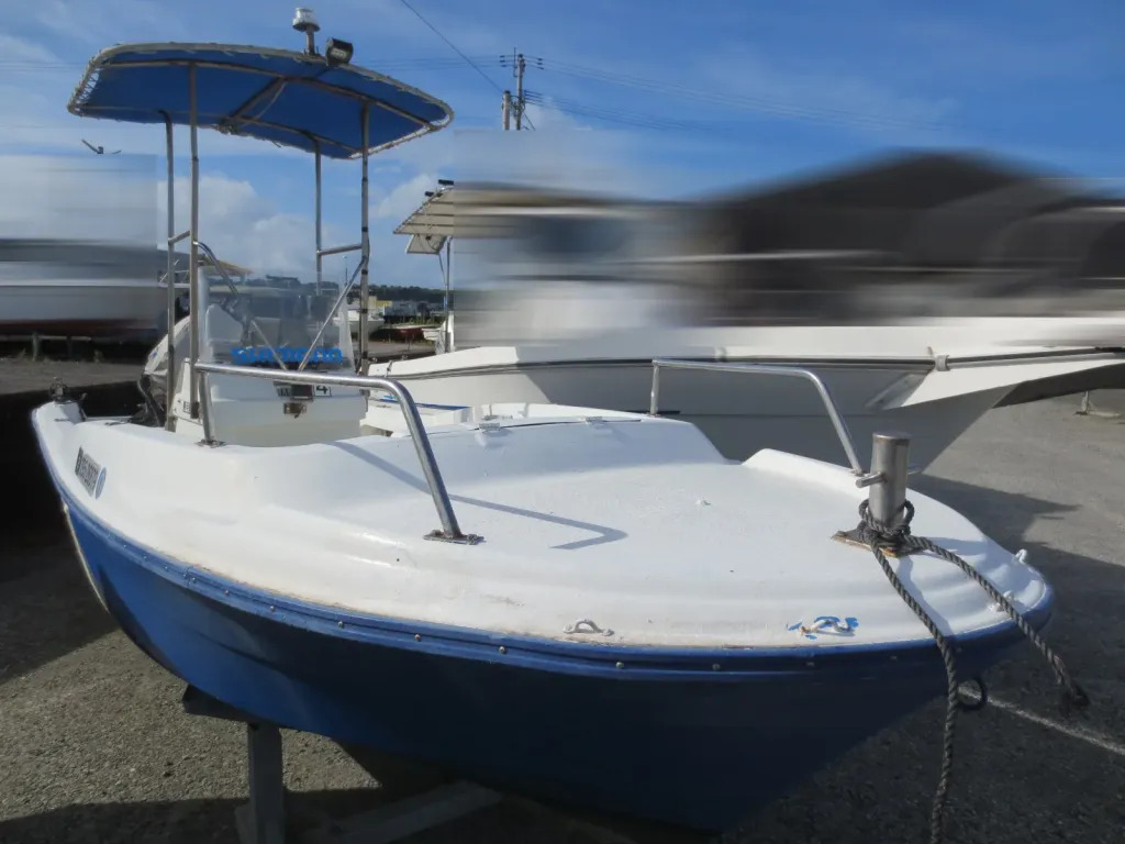 banner_093694-yamaha-uf-17