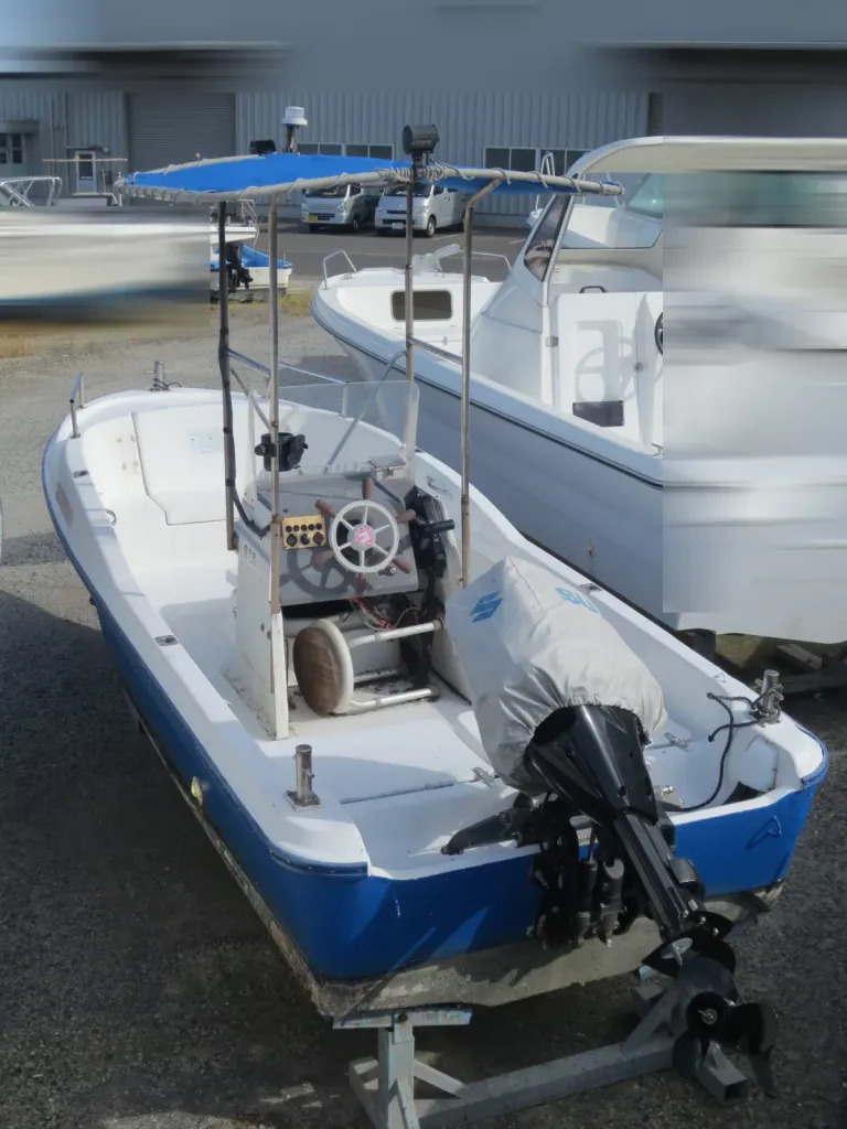 banner_093694-yamaha-uf-17