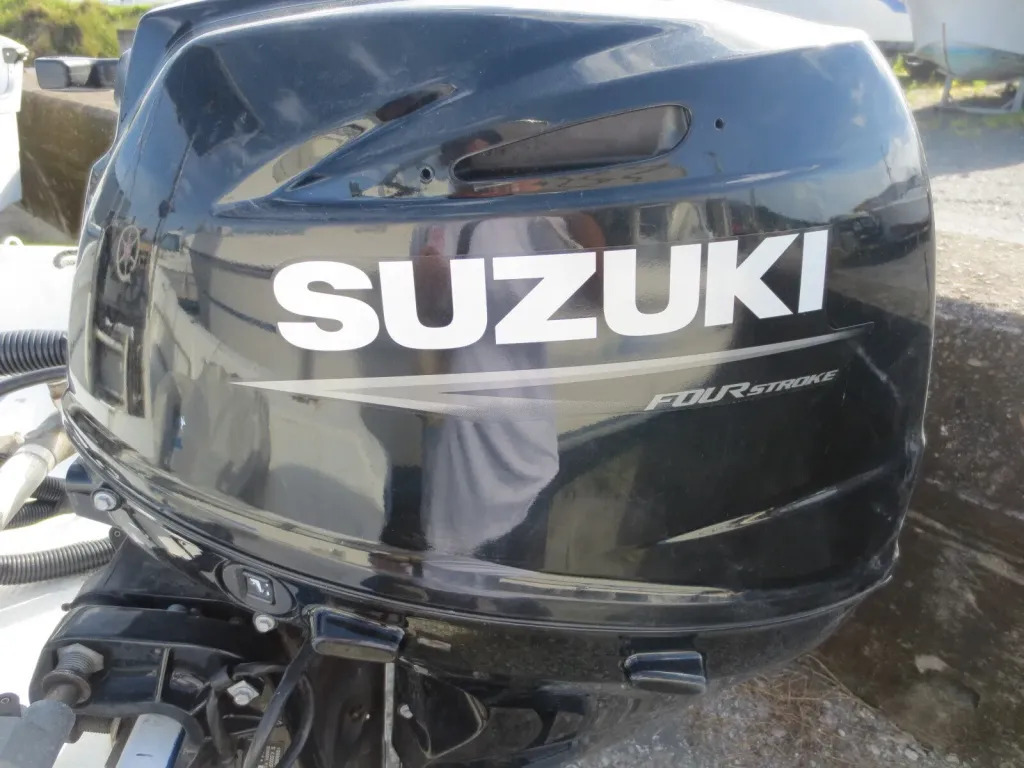 banner_093694-yamaha-uf-17