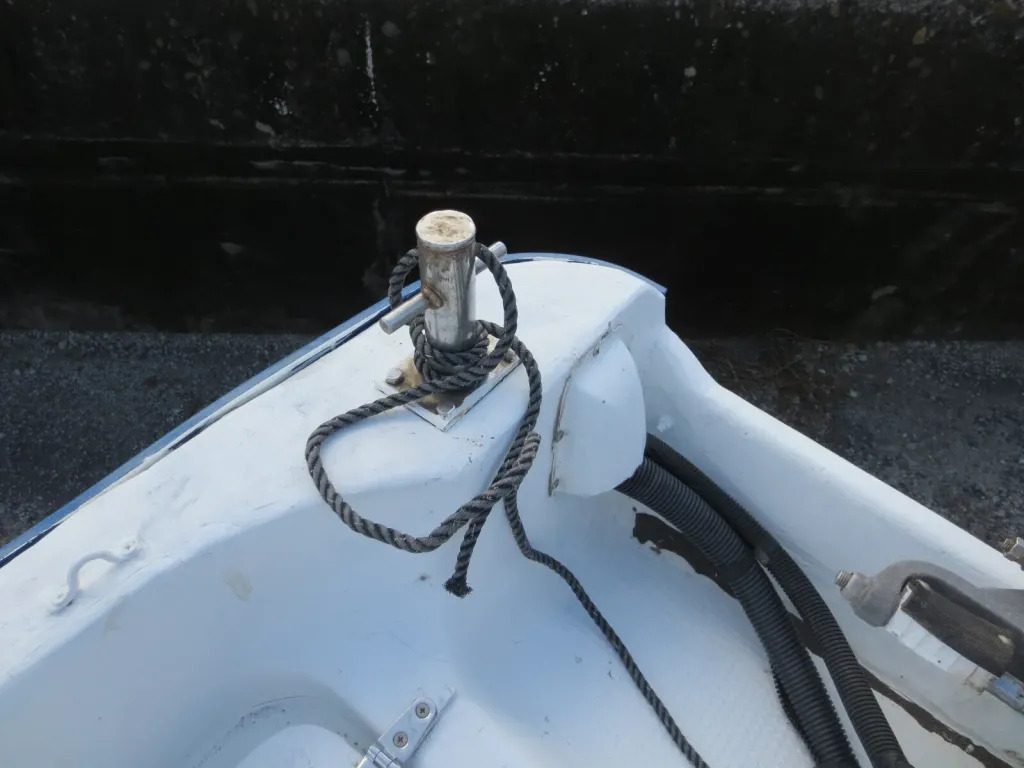 banner_093694-yamaha-uf-17