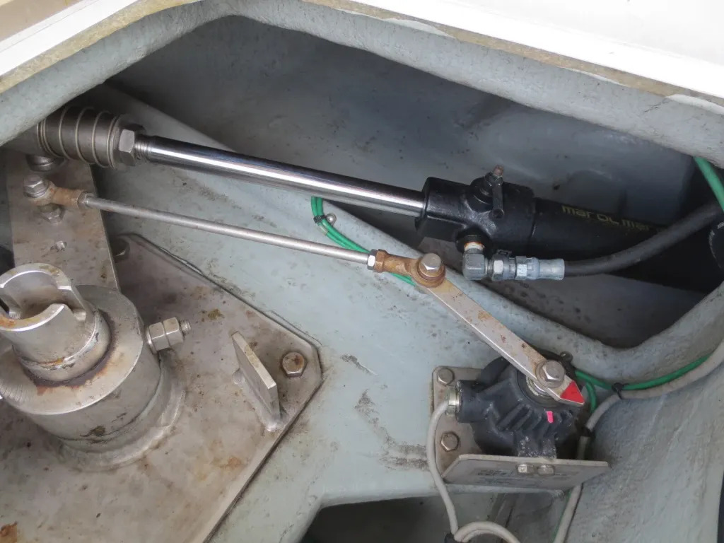banner_093695-yanmar-ex33a