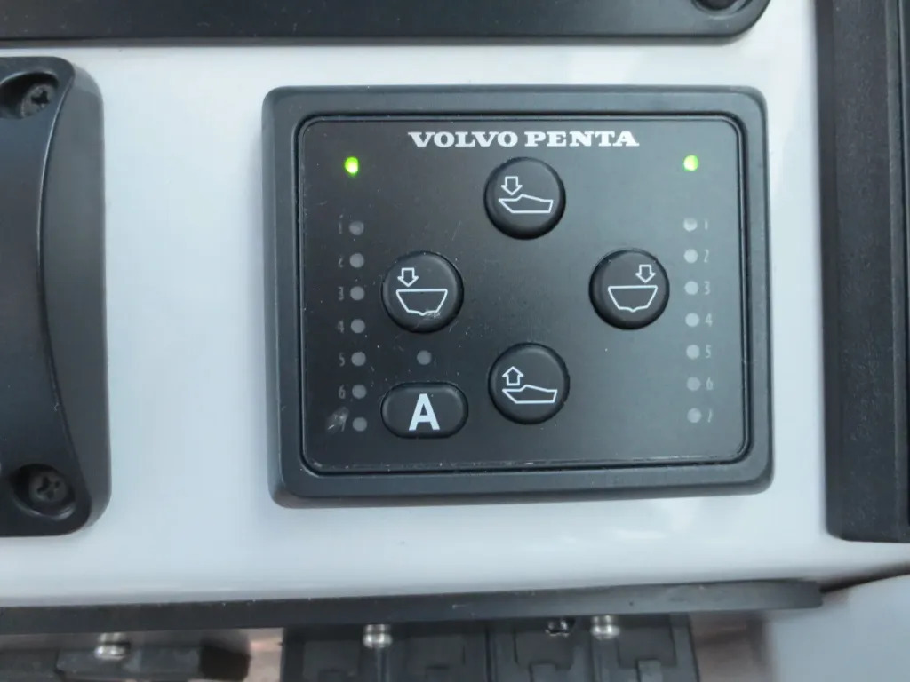 banner_093695-yanmar-ex33a