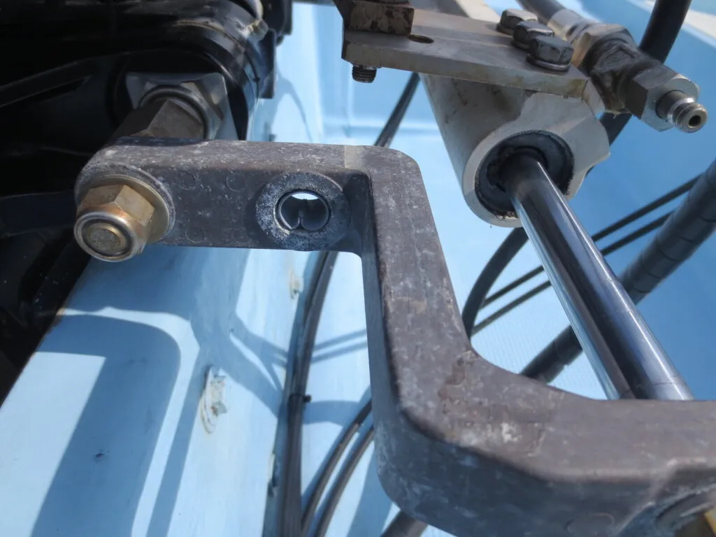banner_093768-marine-six-sw-30f