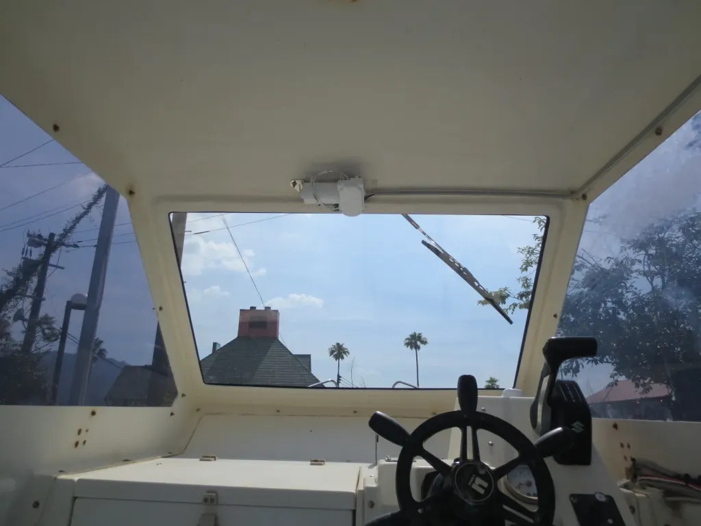 banner_093768-marine-six-sw-30f