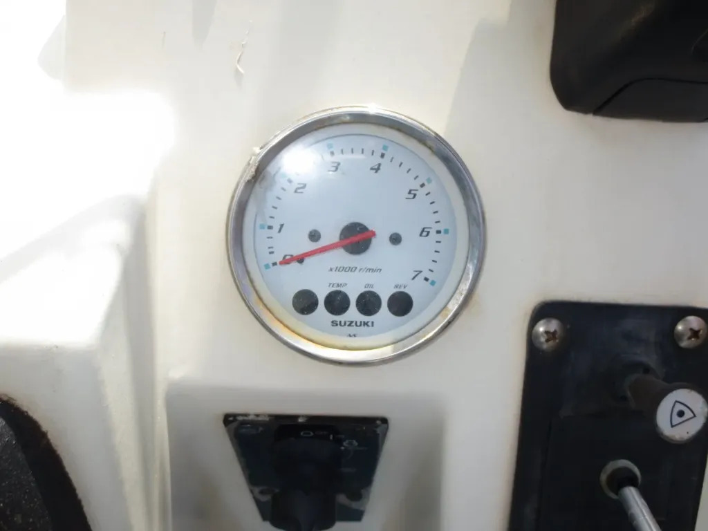 banner_093768-marine-six-sw-30f