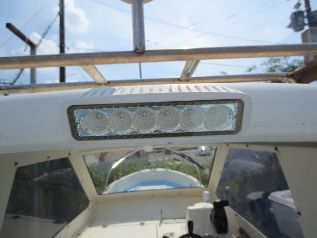 banner_093768-marine-six-sw-30f