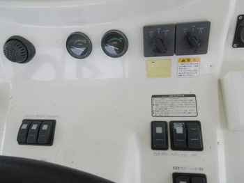 thumb_093781-toyota-ponam-45