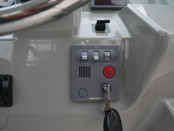 thumb_093908-yanmar-fx-26bz