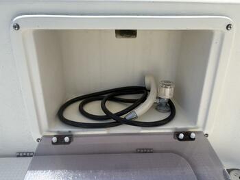 thumb_093914-yamaha-cr-27