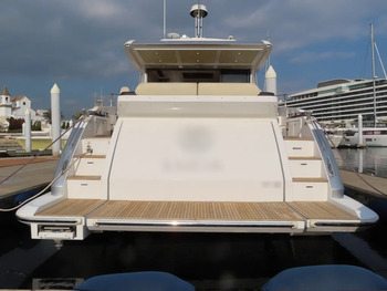 thumb_074362-azimut-yachts-55s