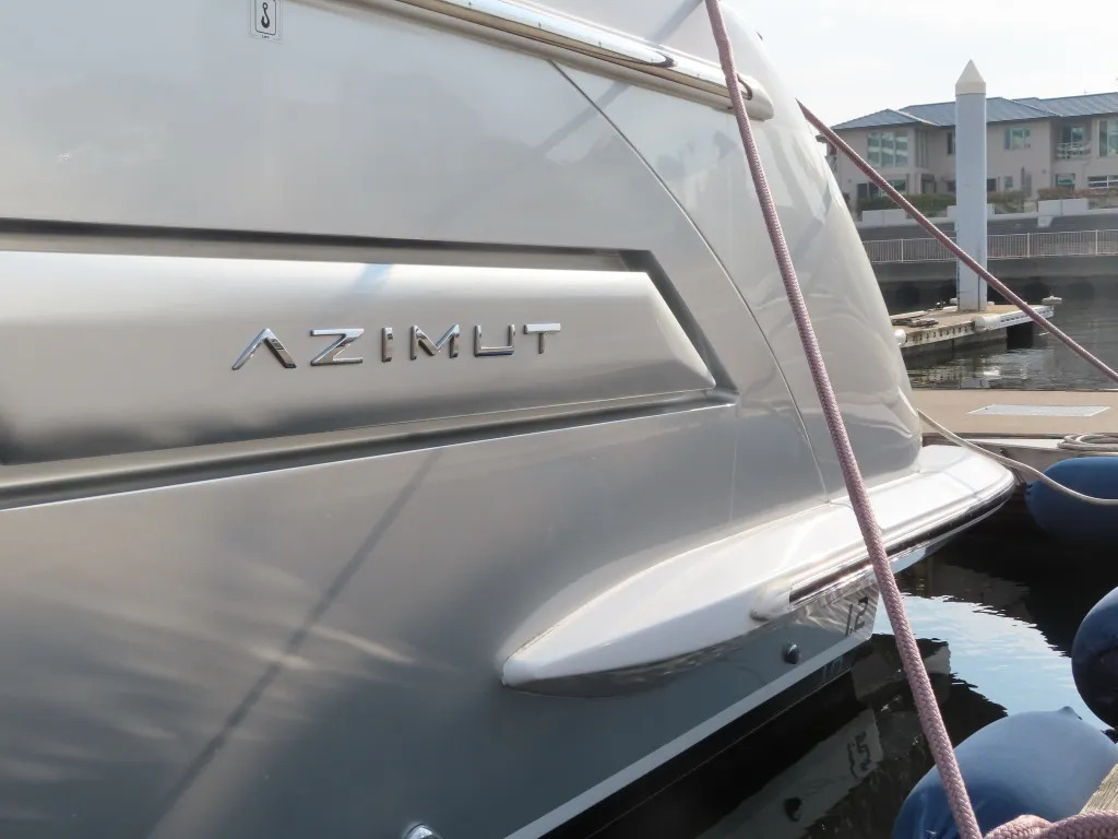 banner_074362-azimut-yachts-55s