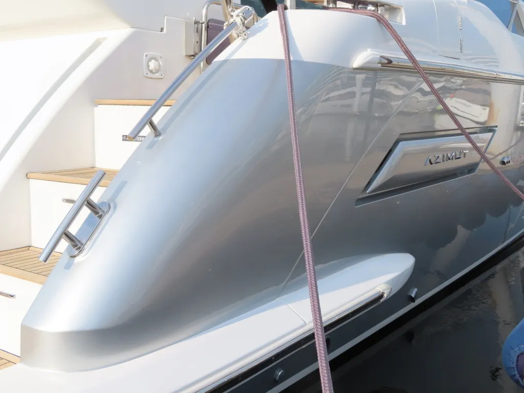 banner_074362-azimut-yachts-55s