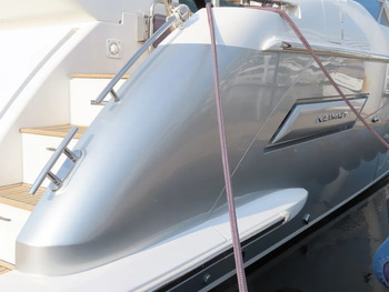 thumb_074362-azimut-yachts-55s