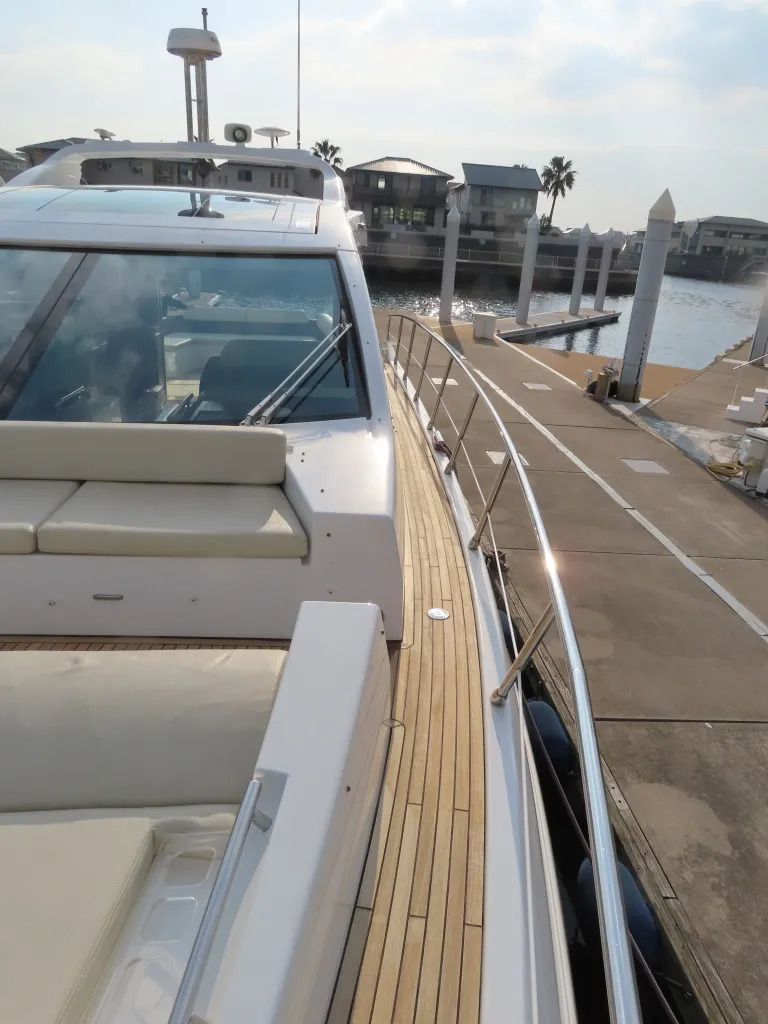 banner_074362-azimut-yachts-55s