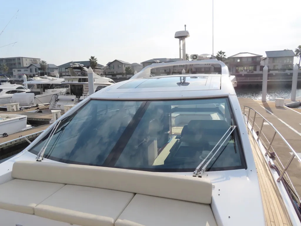 banner_074362-azimut-yachts-55s