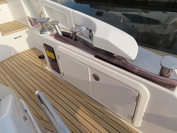thumb_074362-azimut-yachts-55s