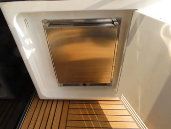 thumb_074362-azimut-yachts-55s