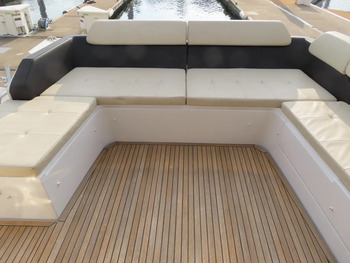 thumb_074362-azimut-yachts-55s