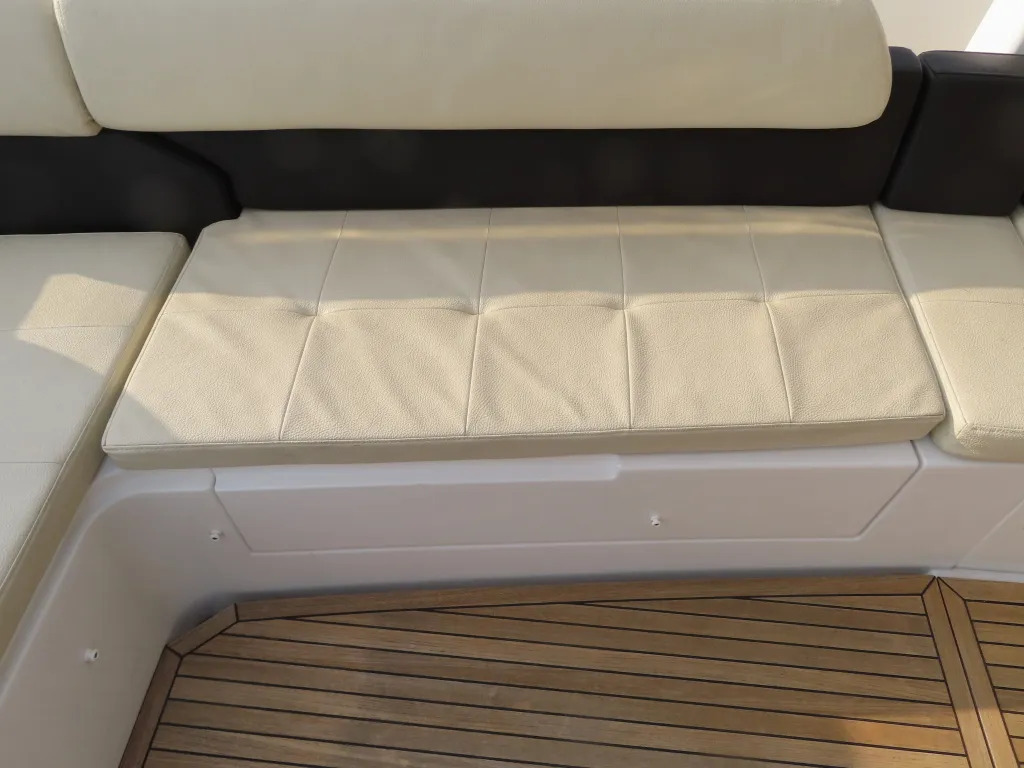 banner_074362-azimut-yachts-55s