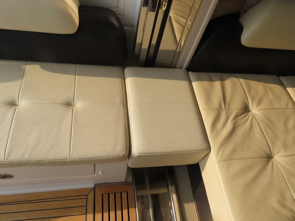 banner_074362-azimut-yachts-55s