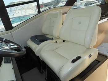 thumb_074362-azimut-yachts-55s
