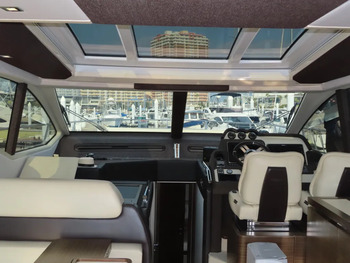 thumb_074362-azimut-yachts-55s