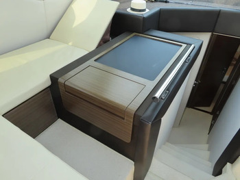 thumb_074362-azimut-yachts-55s
