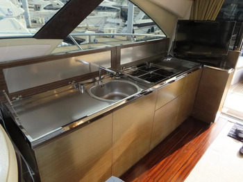 thumb_074362-azimut-yachts-55s
