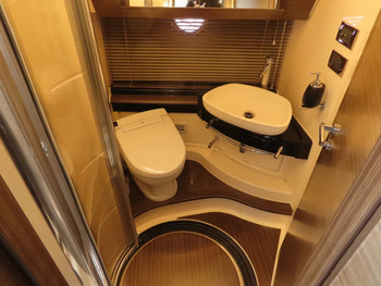 thumb_074362-azimut-yachts-55s