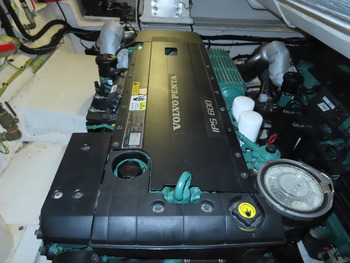 thumb_074362-azimut-yachts-55s