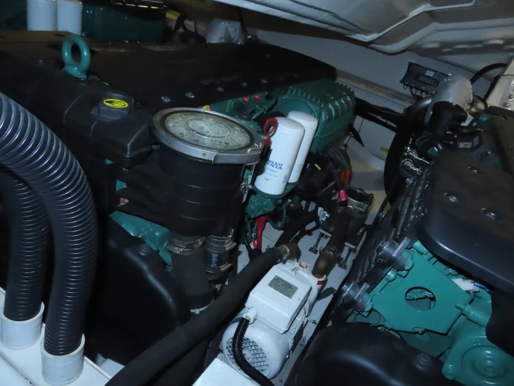 banner_074362-azimut-yachts-55s