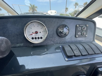 thumb_093940-nissan-suncruise-24