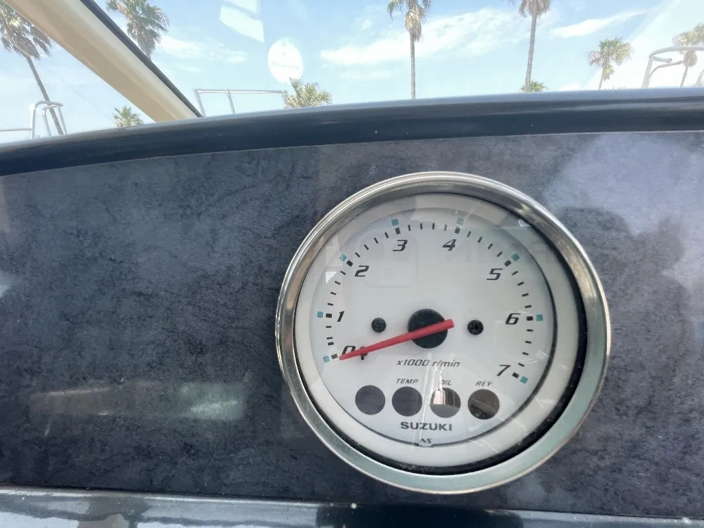 banner_093940-nissan-suncruise-24