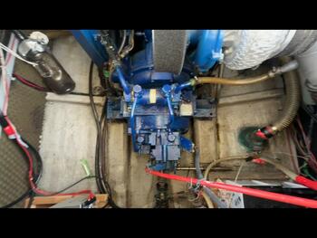 thumb_093963-nissan-cf-1000