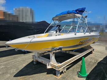 thumb_094013-moomba-mobius