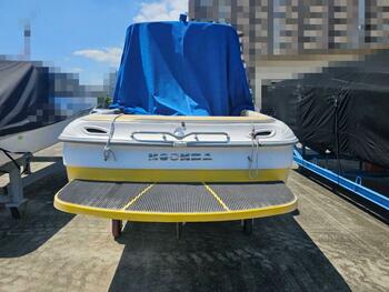thumb_094013-moomba-mobius