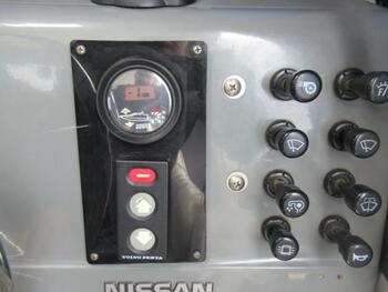 thumb_094014-nissan-pf780s