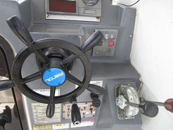 thumb_094040-yanmar-de26