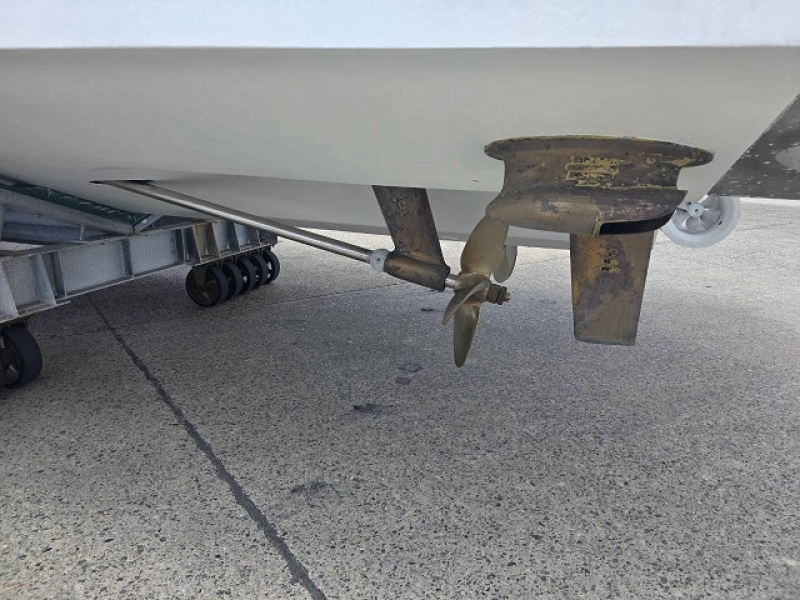 banner_094045-sea-ray-450-sedan-bridge