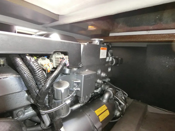thumb_094056-yamaha-uf-29